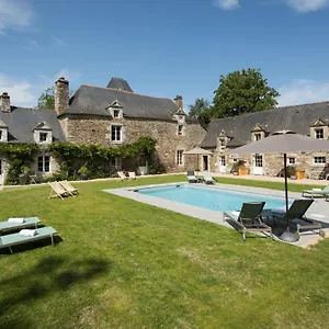  Bed & Breakfast Manoir Du Vau D Arz Et D Hotes Avec Piscine